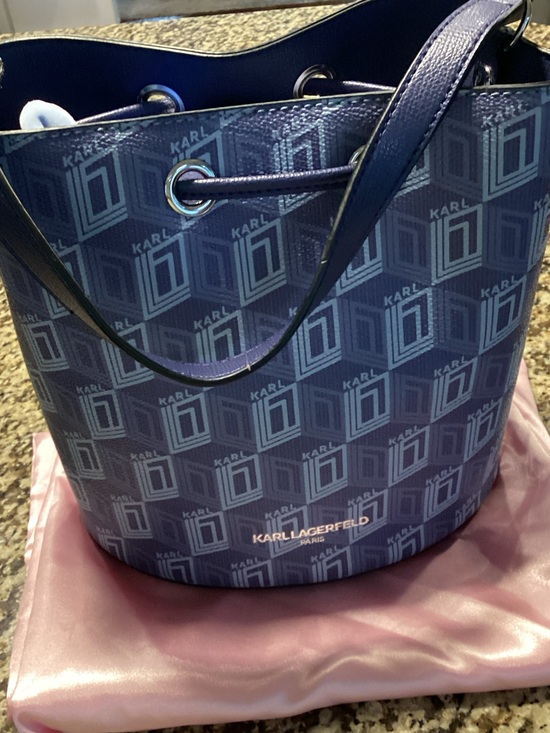 Karl Lagerfeld Handbags - Karl Lagerfeld Navy Logo-Print Drawstring Bucket Bag EUC